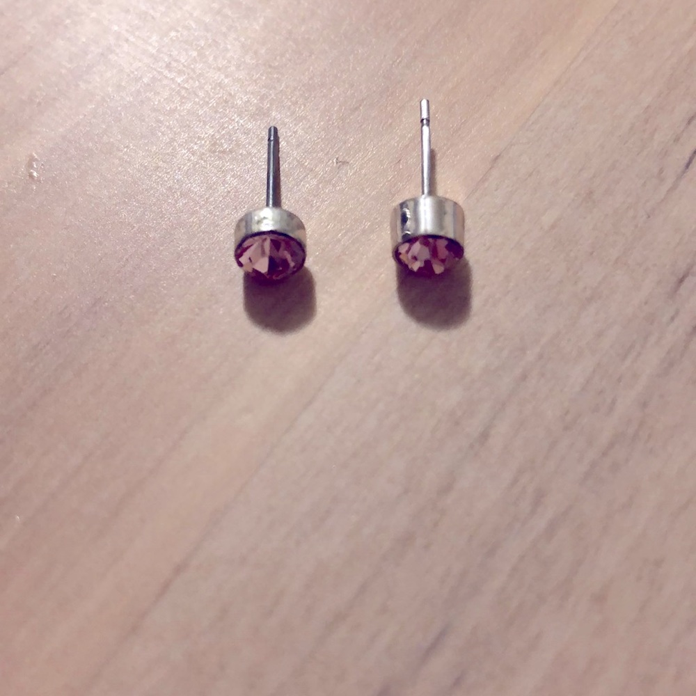 Pink cubic zirconia stud earrings 💕